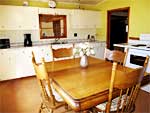 167 Hoskin Road - Country Kitchen