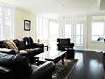 216 Old Orchard Rd - Living Room with a View