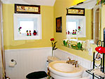 216 Old Orchard Road - Family Bath