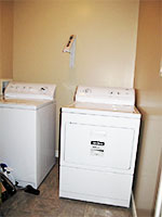 42 Sarah Court - Main Floor Laundry