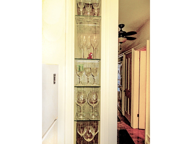 10 Patterson Street #206 - Glass Shelves