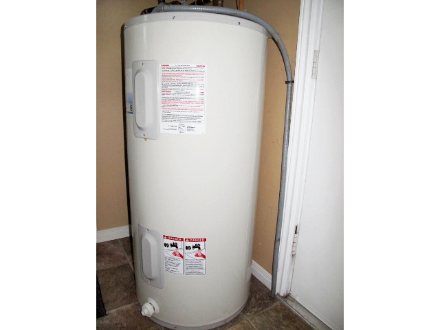 12 Howard Crescent - Water Heater: Owned