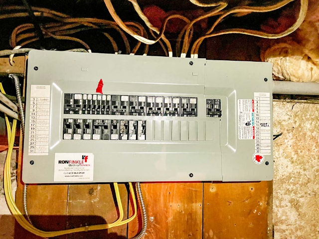 167 Victoria Ave - Electrical Panel