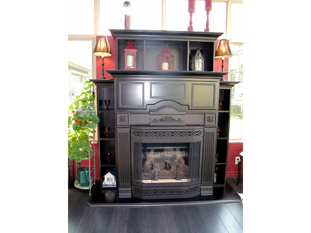 216 Old Orchard Road - Propane Fireplace