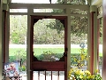 216 Old Orchard Road - Inviting Entrance