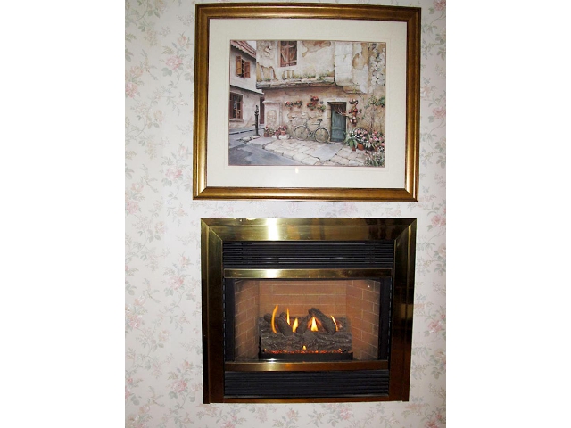 66 Nelles Avenue - Fireplace in Master Bedroom