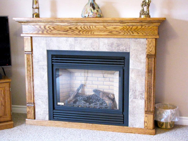 8 Chelsea Crescent - Gas Fireplace