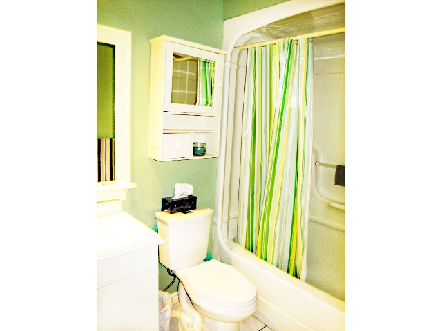 10 Patterson St. #304 - Bathroom