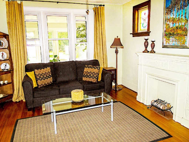 133 Charles Street - Living Room 1