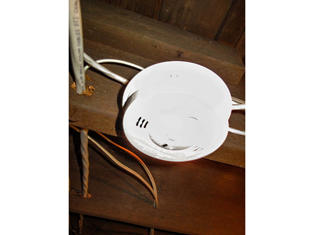 143 Ann Street - Wired-In Smoke Detector