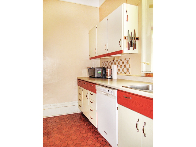 191 Charles Street - Kitchen 2