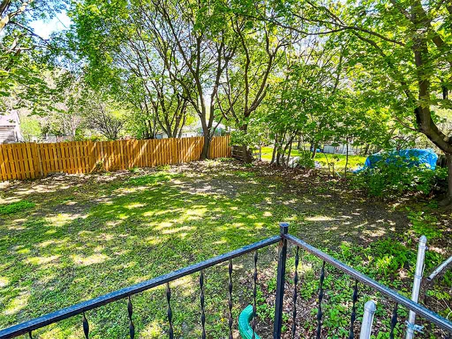 20 Holloway Street - Deck To Back Garden