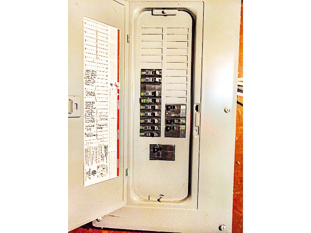 32 Hillside Street - Electrical Panel