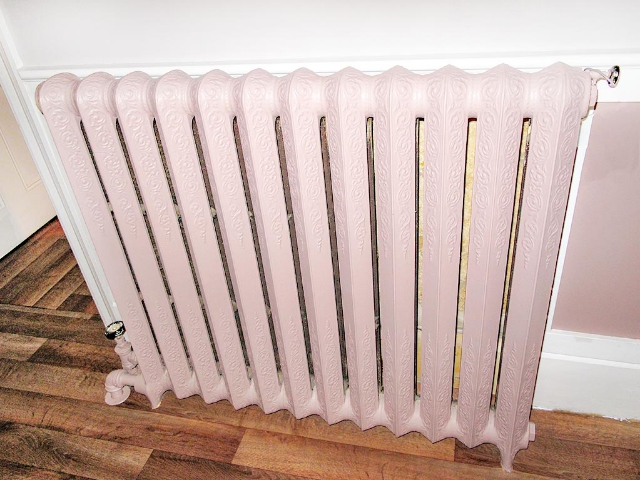 32 Hillside Street - Original Radiator