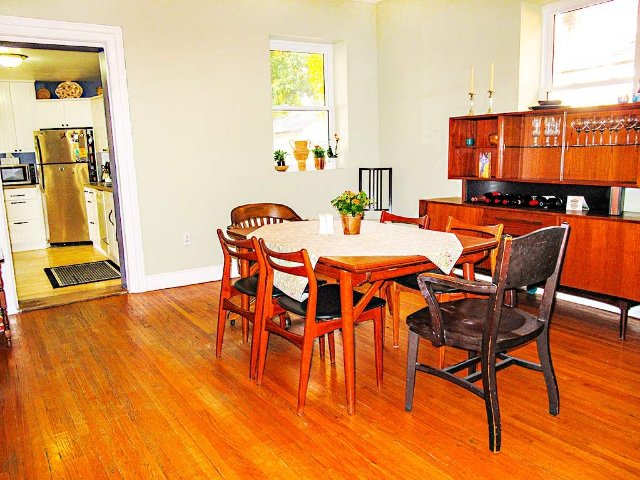 32 Hillside Street - Dining Room To Kitchen