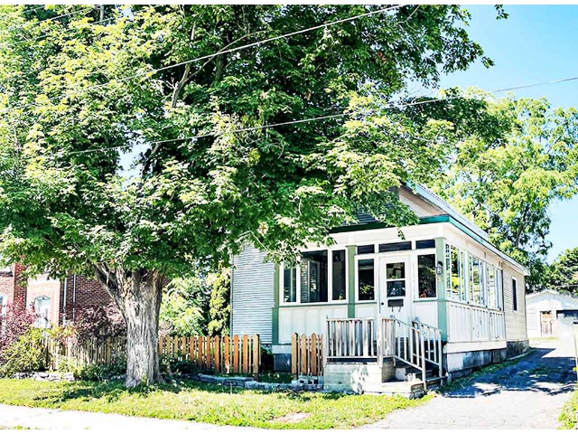 32 Hillside Street - Front Of Home