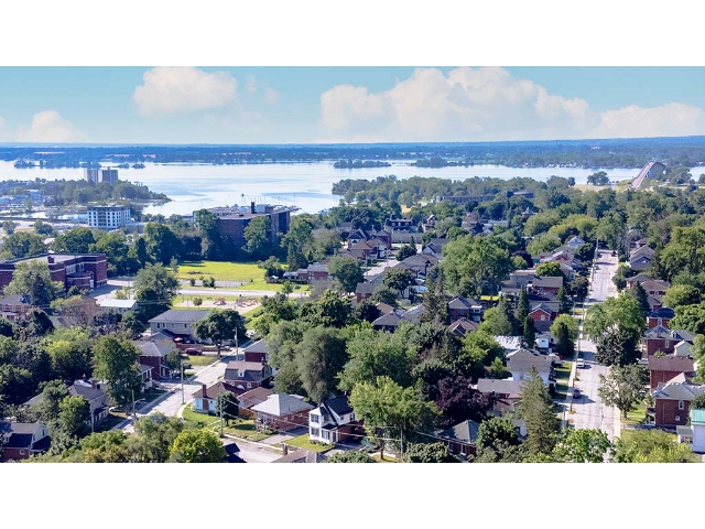 32 Hillside Street - View To Bay