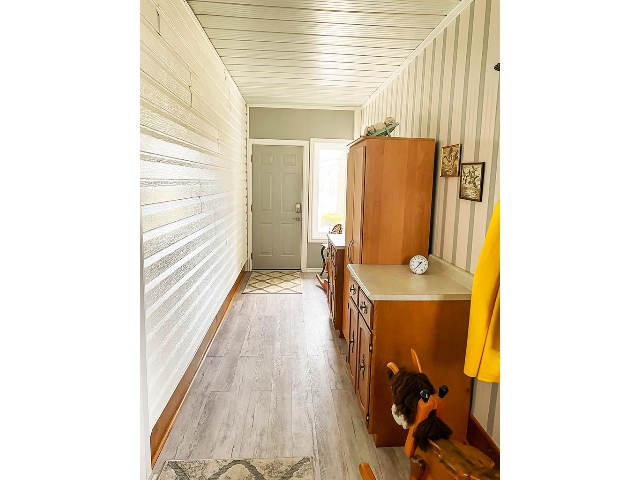 583 Mitchell Road - Enclosed Breezeway