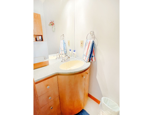 583 Mitchell Road - Powder Room