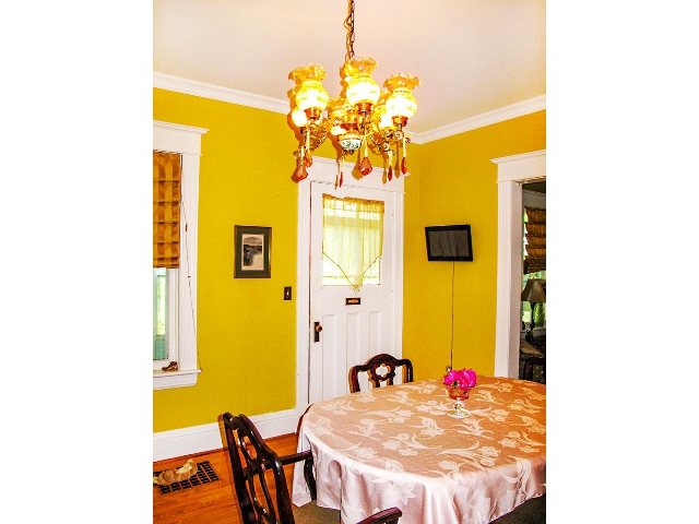 65 Geddes Street - Dining Room To Sun Room