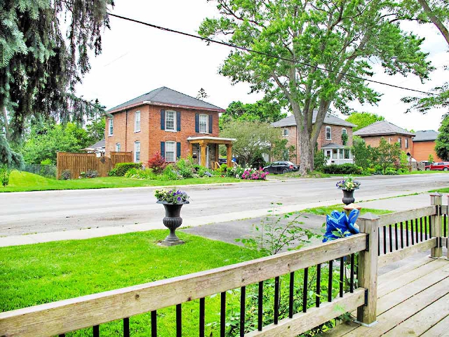 65 Geddes Street - Porch 3