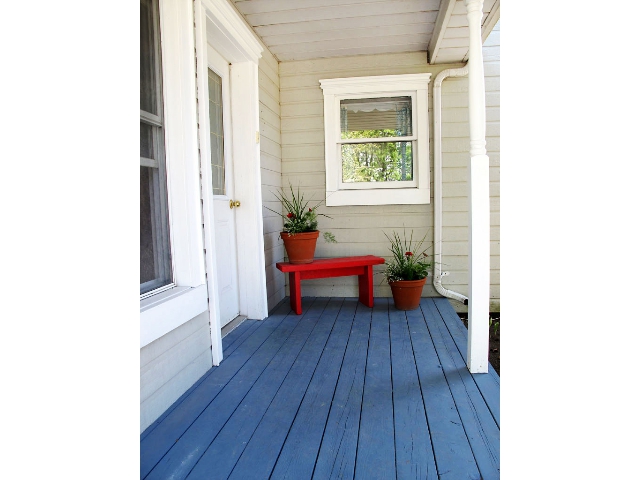 6 Ryerson Street - Porch Opens To Family Room