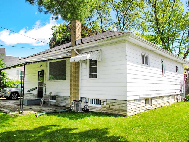 8 Hastings Drive - Rear of Home